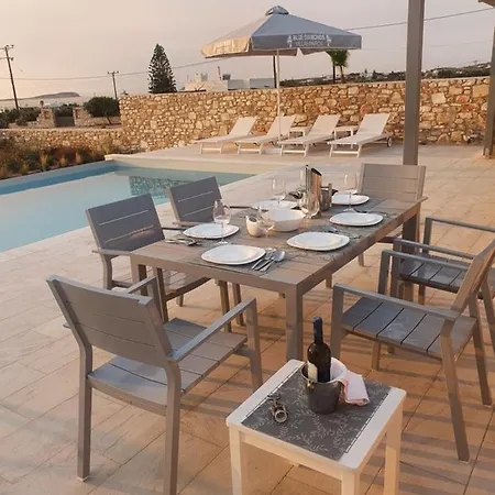 Blue Diamonds Paros ヴィラ Pounda