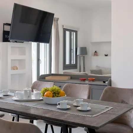 Blue Diamonds Paros Pounda