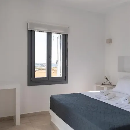 Blue Diamonds Paros * Pounda