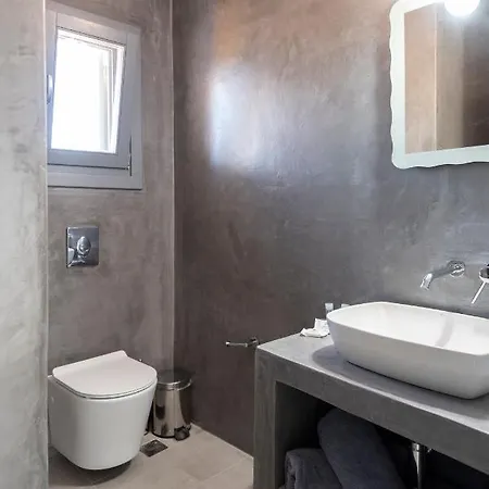 Blue Diamonds Paros * Pounda