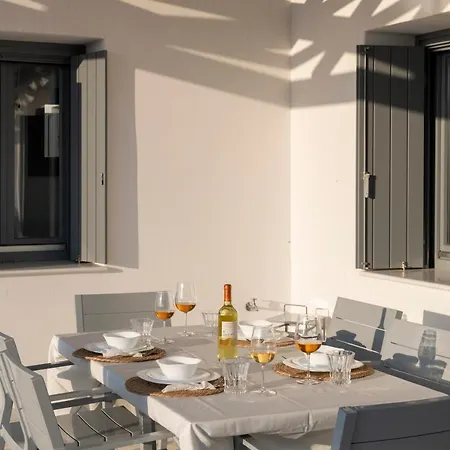 Blue Diamonds Paros Villa