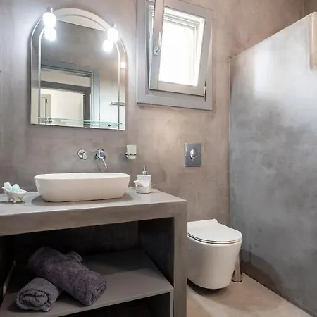 Blue Diamonds Paros *