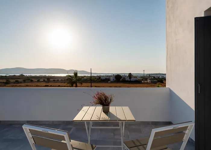 Blue Diamonds Paros * Pounda